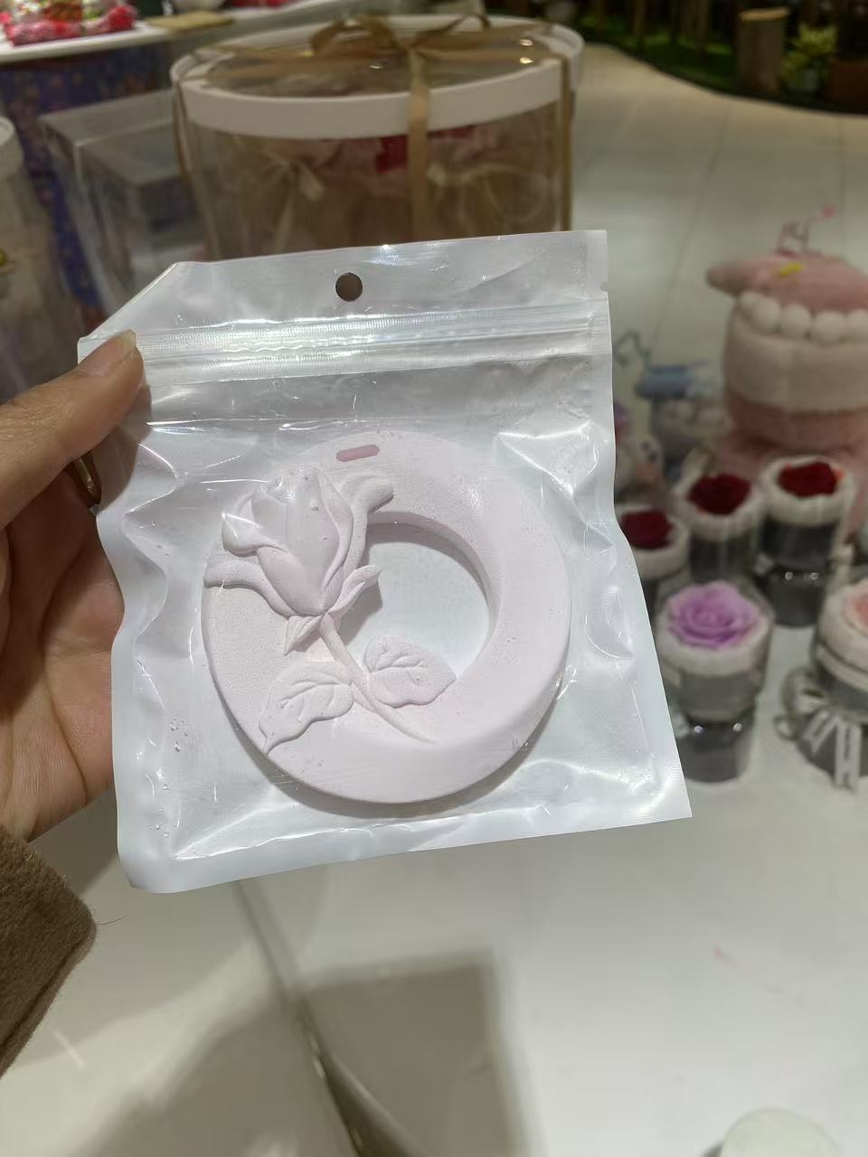 博思花藝婚慶教育，婚慶培訓(xùn)，花藝培訓(xùn)，插花培訓(xùn)，花藝師培訓(xùn)，主持人培訓(xùn)，商務(wù)主持人培訓(xùn)，花店運營培訓(xùn)，花店全系統(tǒng)營銷，小白開花店，小白學(xué)主持，金璽棠婚慶酒店，金璽棠總部，鄭州金麻雀教育科技有限公司